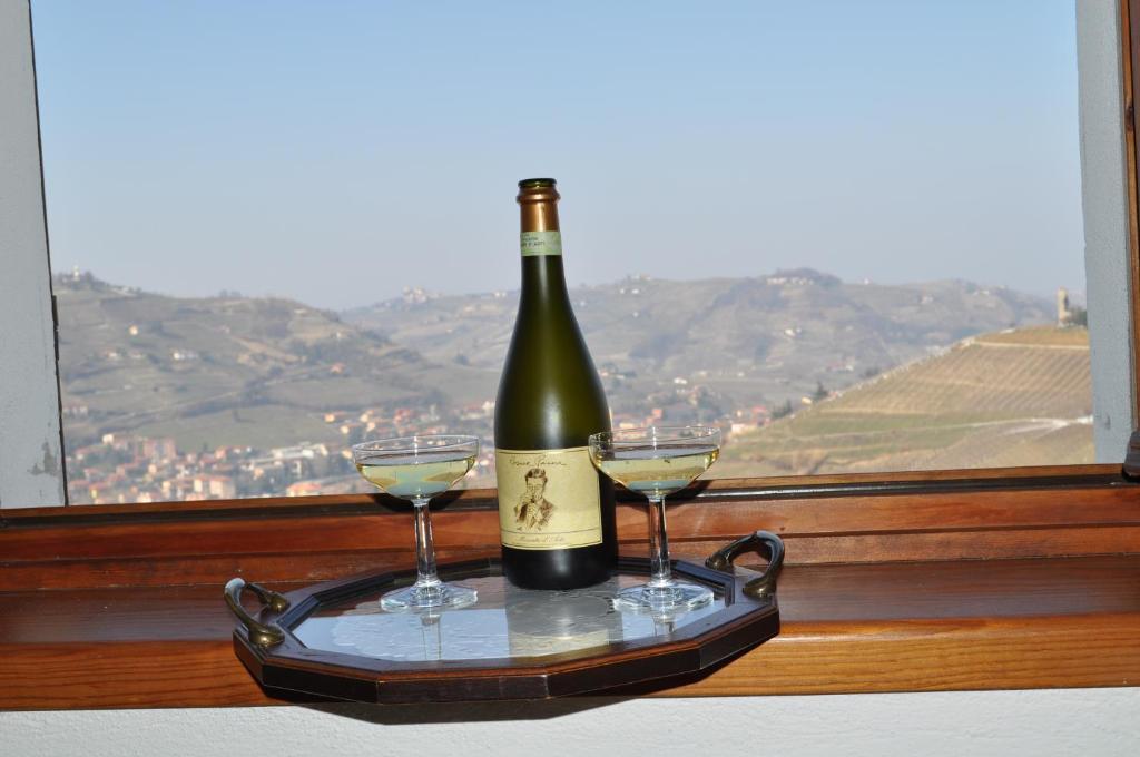 Agriturismo Ai Piacentini Santo Stefano Belbo Exteriör bild